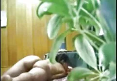 Vào ban đêm, trên jav moi cap nhat một con tàu, một người lạ phải ngủ với một cách không chính thức đồng hành.