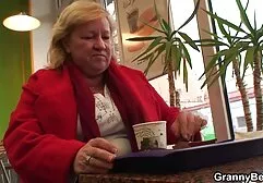 Ông đã quyết định một người đàn ông sẽ chơi thể thao jav hay nhat trong công viên, và nó đã được miễn phí.
